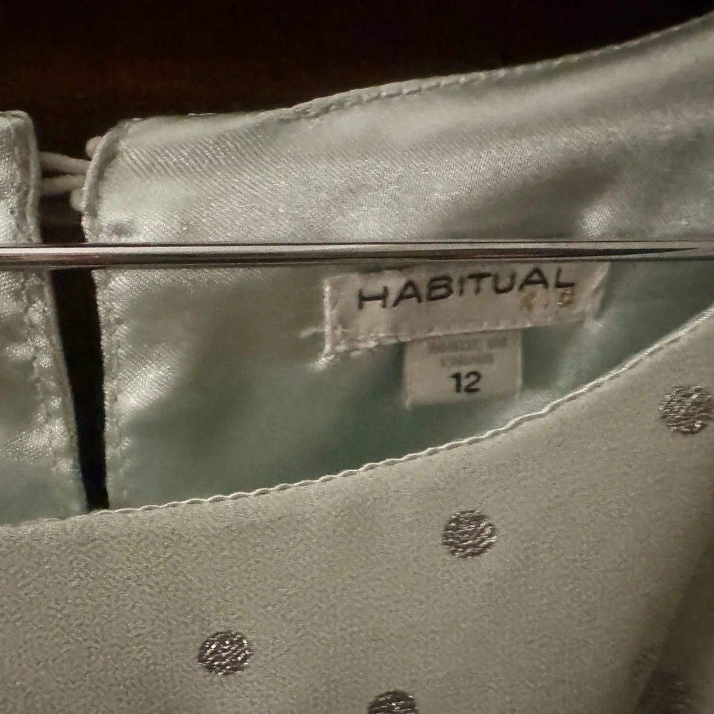 Habitual Girls Light Green w Silver Polka Dot Puff Sleeve Dress - Size 12 - NWOT - Picture 3 of 7